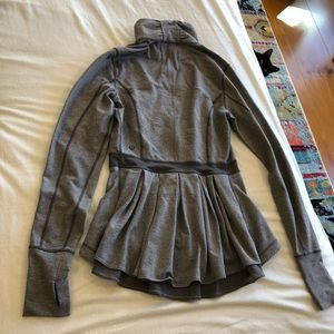 Lulu lemon running jacket